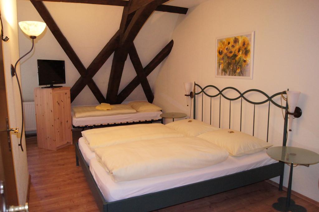 Land-Gast-Hof Walkmuehle Feuchtwangen Exterior foto