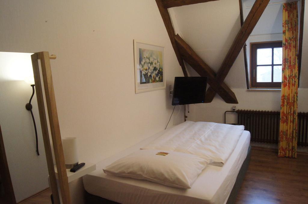 Land-Gast-Hof Walkmuehle Feuchtwangen Exterior foto